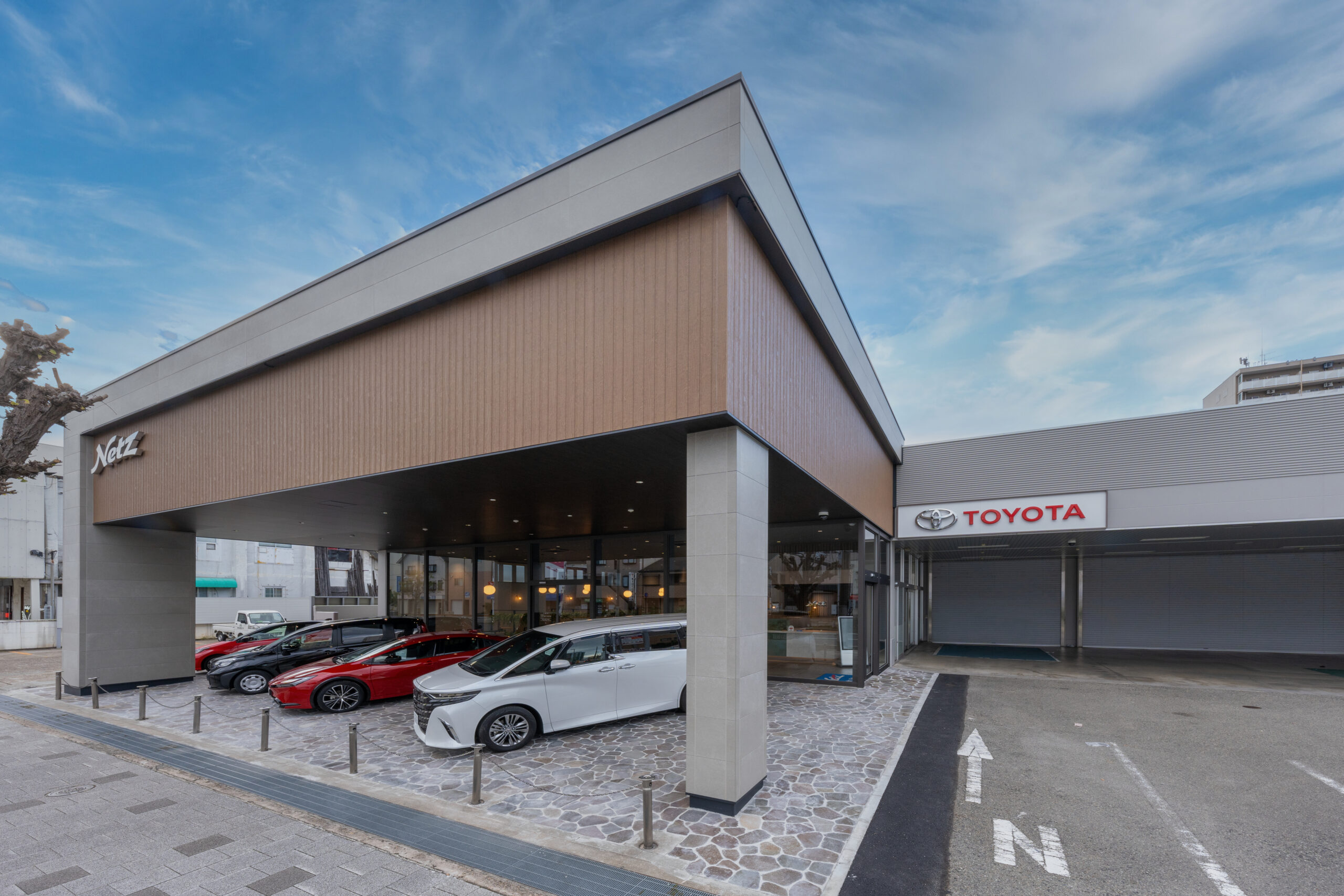 ネッツトヨタ神戸（神戸市）